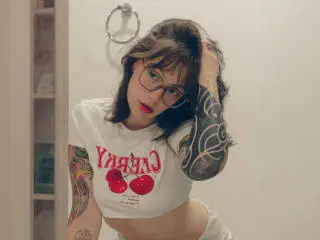 Xlovecam Best Webcam of IsabellaArias
