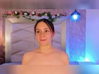 Xlovecam Free Porn Cam of LesleyGray