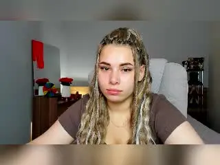Xlovecam Live Sex Cam of Niferttiti
