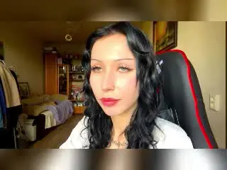 Xlovecam Adult Webcam of CarolynnDrage