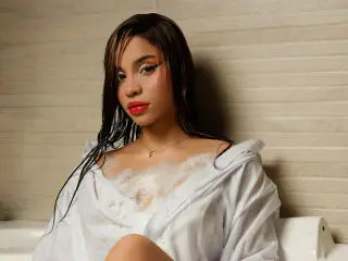 Xlovecam Live Sex Cam of LunaVali