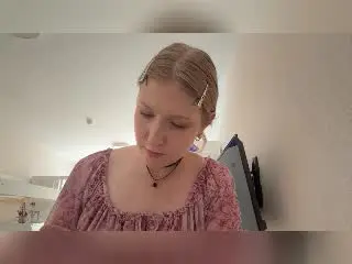 Xlovecam Adult Webcams of OpalMccullars