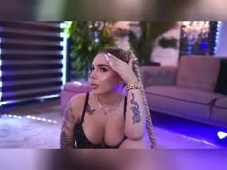 Xlovecam Best Webcam of MaevaRey