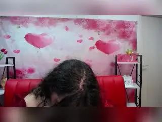 Xlovecam Sex Cam of NeonilaLisova