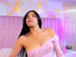 Xlovecam Nude Webcam of NaiaSanders
