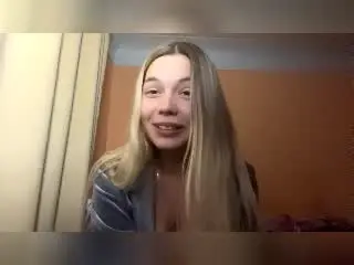 Xlovecam Free Live Porn of HermineMclaird