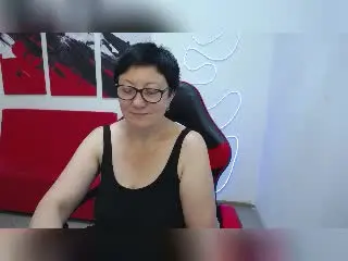 Xlovecam Live Sex Cam of EmilyLlove