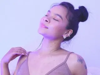 Xlovecam Live Porn of Yurimy