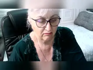 Xlovecam Adult Webcam of LolkaAlyss