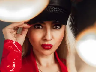 Xlovecam Watch Live Sex Cams of Vixenia