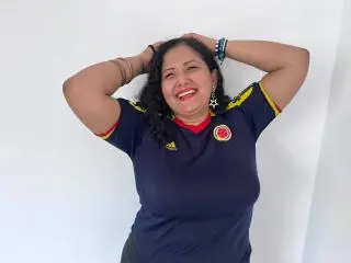 Xlovecam Free Porn Cam of GenesisMontenegro