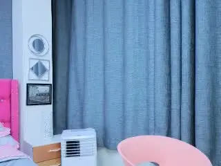 Xlovecam Free Live Porn of CamilaFroes