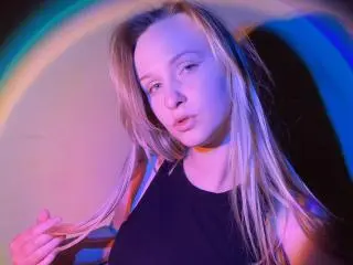Xlovecam Sex Cam of FlyFreedom