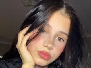 Xlovecam Live Sex Cam of LatashaBasset